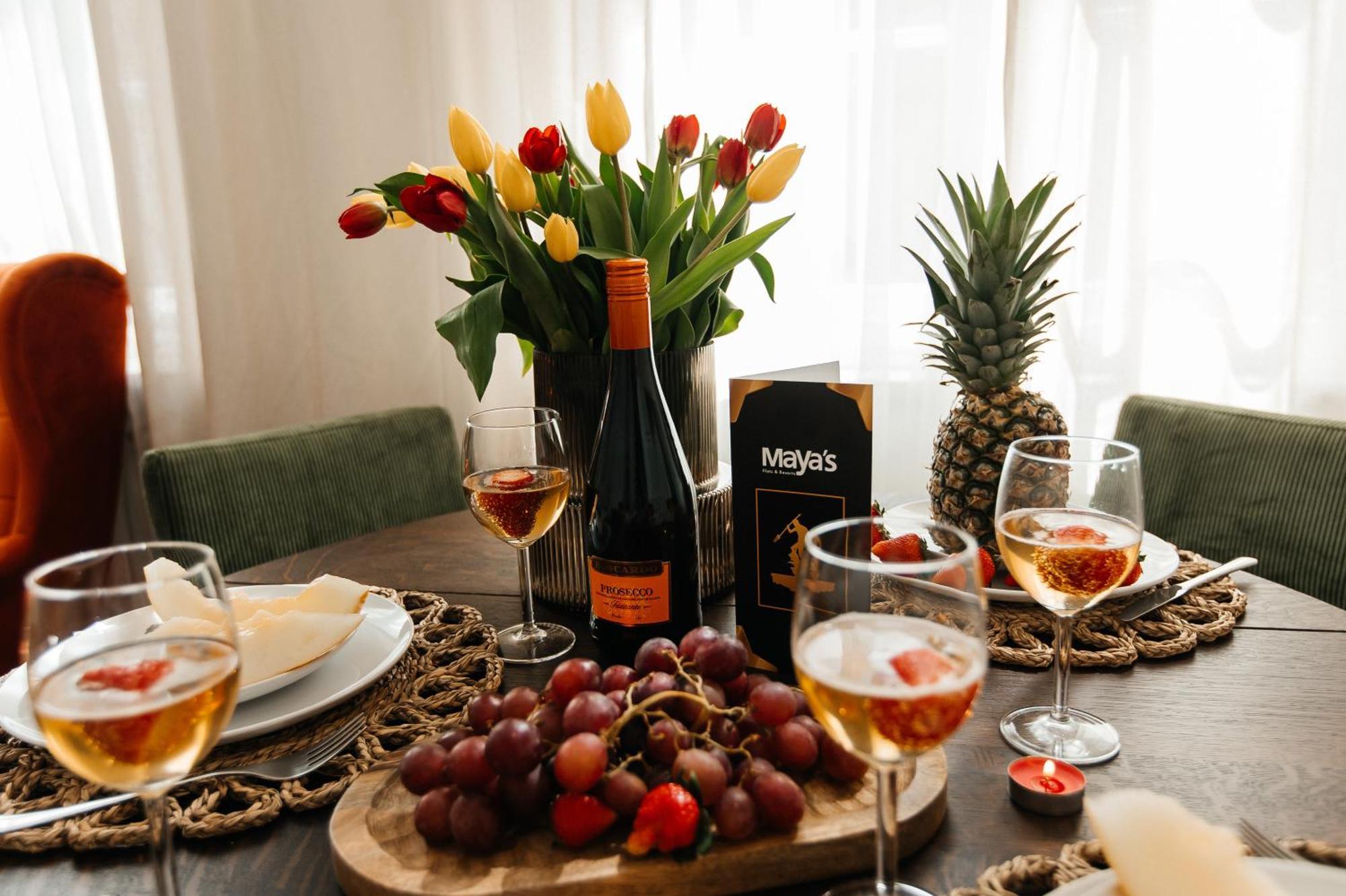 Maya's Flats & 31 - Z Dwiema Sypialniami Two Bedrooms Ogarna Str Old Town *